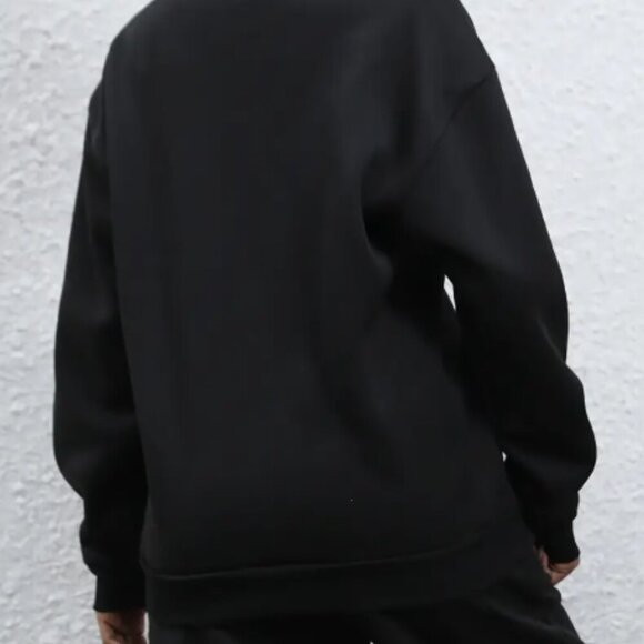 Gothic Kuromi Hello Kitty Crew Neck Sweatshirt NWT - Picture 4 of 4